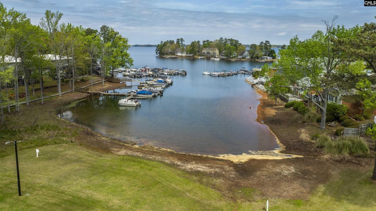 301 Harbor Heights Drive Photo 19