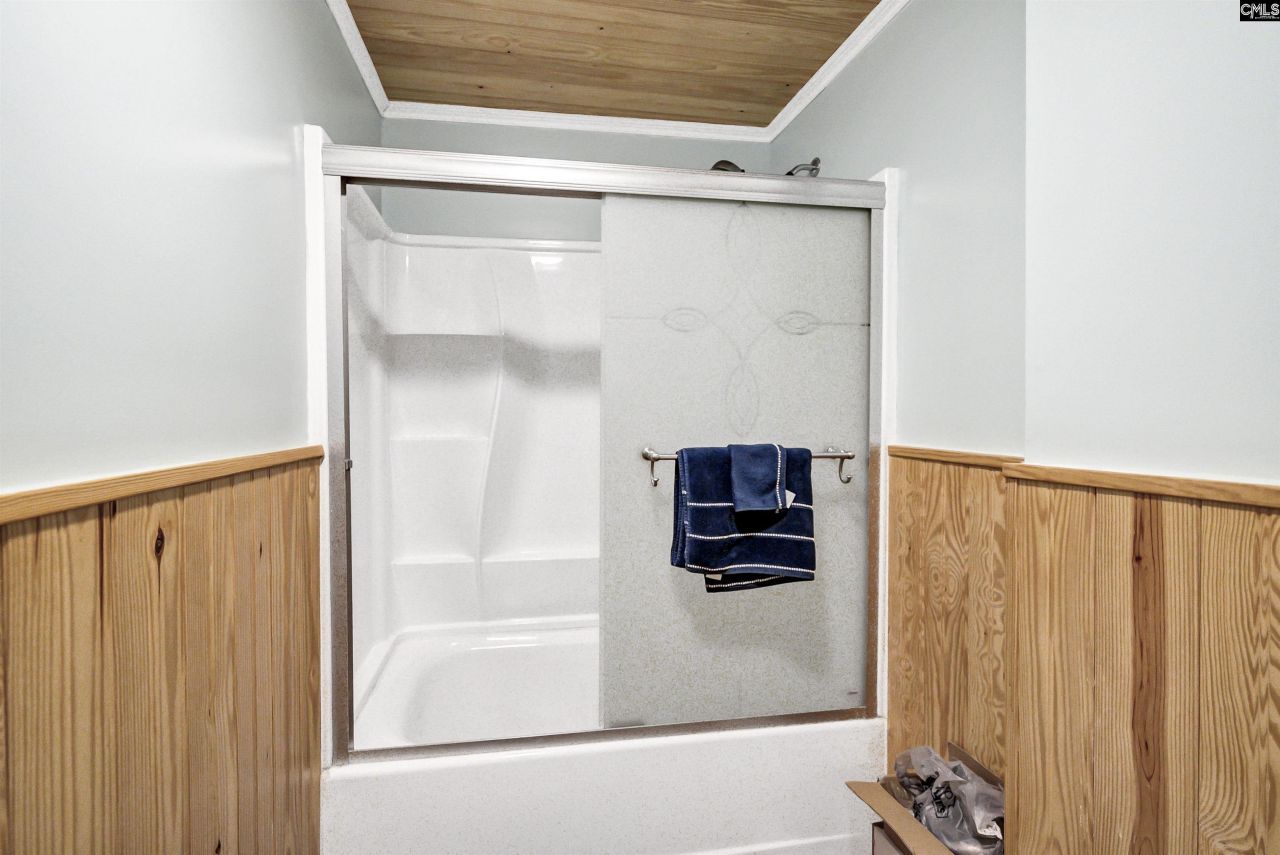 301 Harbor Heights Drive Photo 28