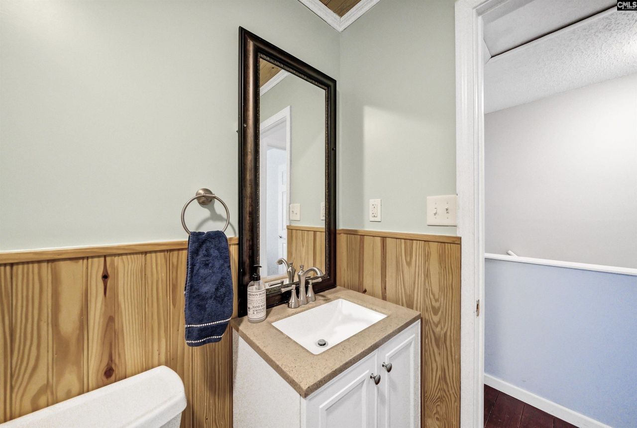 301 Harbor Heights Drive Photo 29