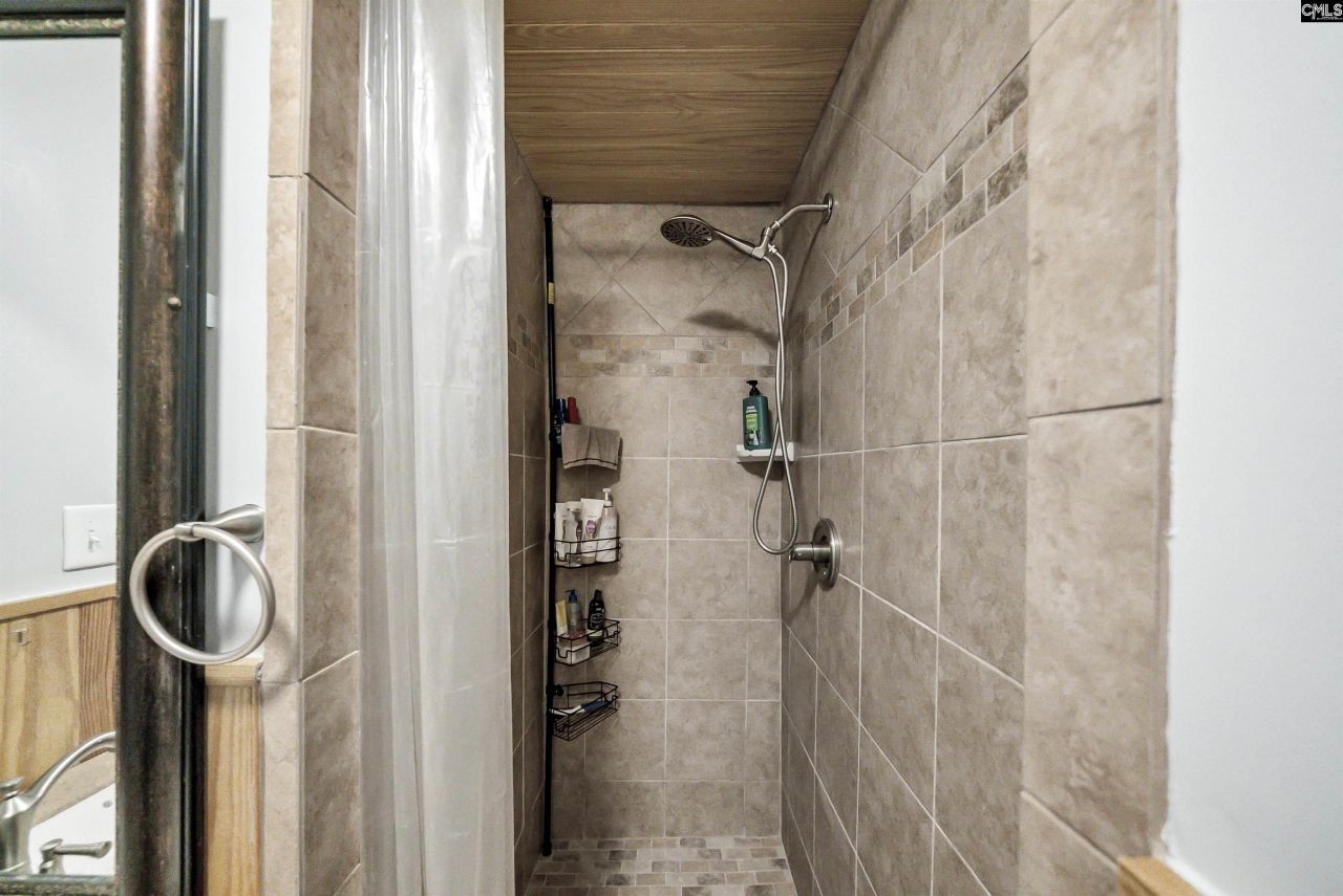 301 Harbor Heights Drive Photo 37