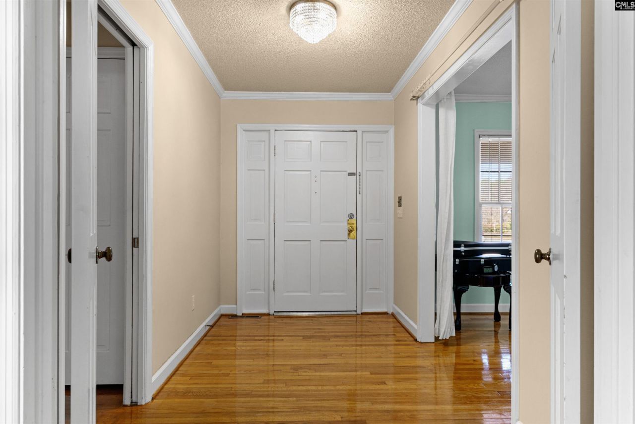 2069 Hydrick Ave  Photo 10