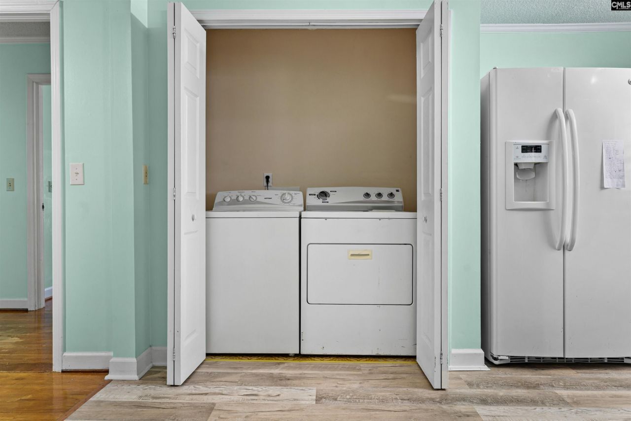 2069 Hydrick Ave  Photo 16