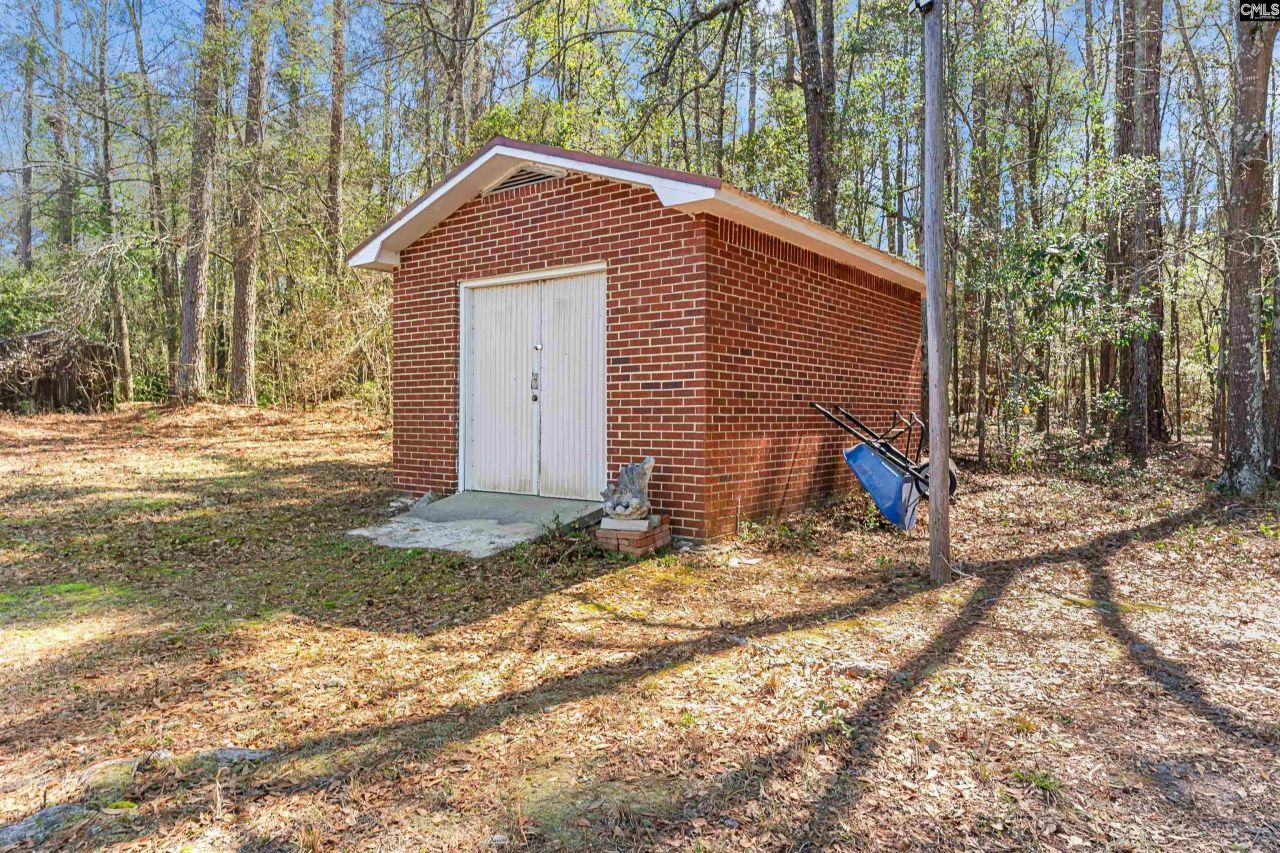 2069 Hydrick Ave  Photo 6