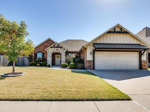 2320 Coles Creek Lane, Yukon, OK 73099