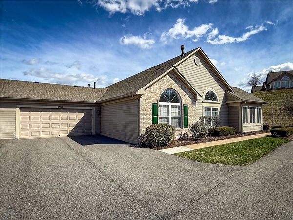 3053 Kensington Ct, Renfrew, PA 16053