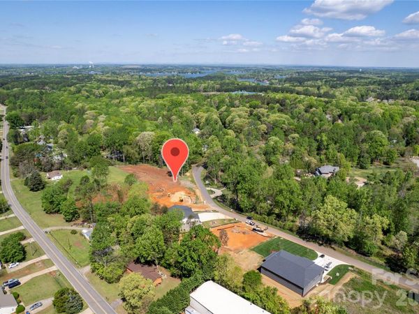 149 Poplar Grove Road , Mooresville, NC 28117