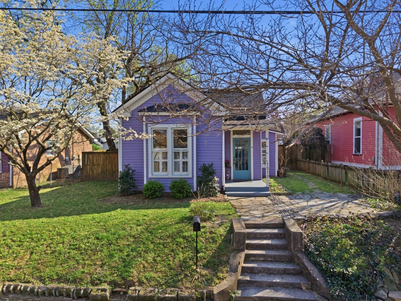 1210 Boscobel St, Nashville, TN 37206 Main Photo