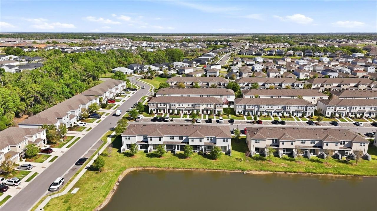 6135 Fairmont Lane, Palmetto, FL 34221 Photo