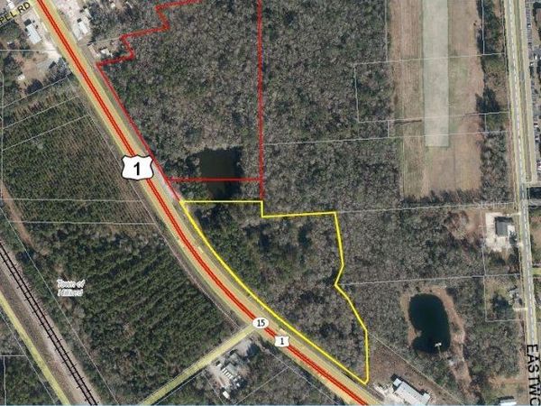 1 US HWY 1 , HILLIARD, FL 32046
