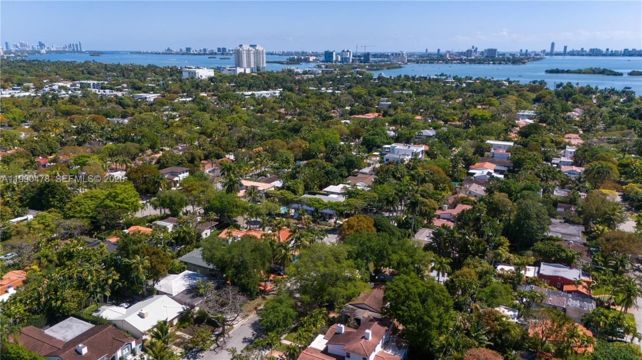 711 NE 72nd Ter, Miami, FL 33138 Photo