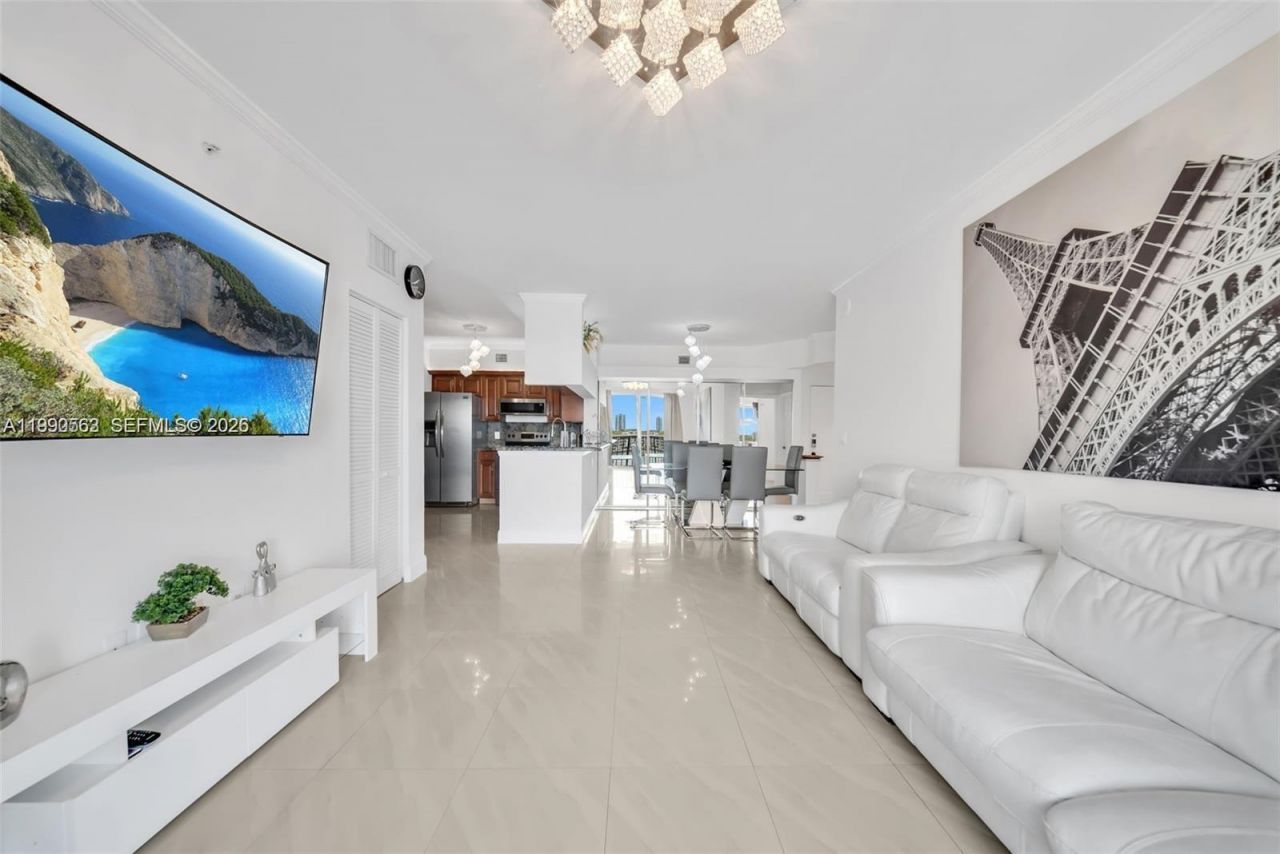 17150 N Bay Rd , Unit 2705, Sunny Isles Beach, FL 33160 Photo