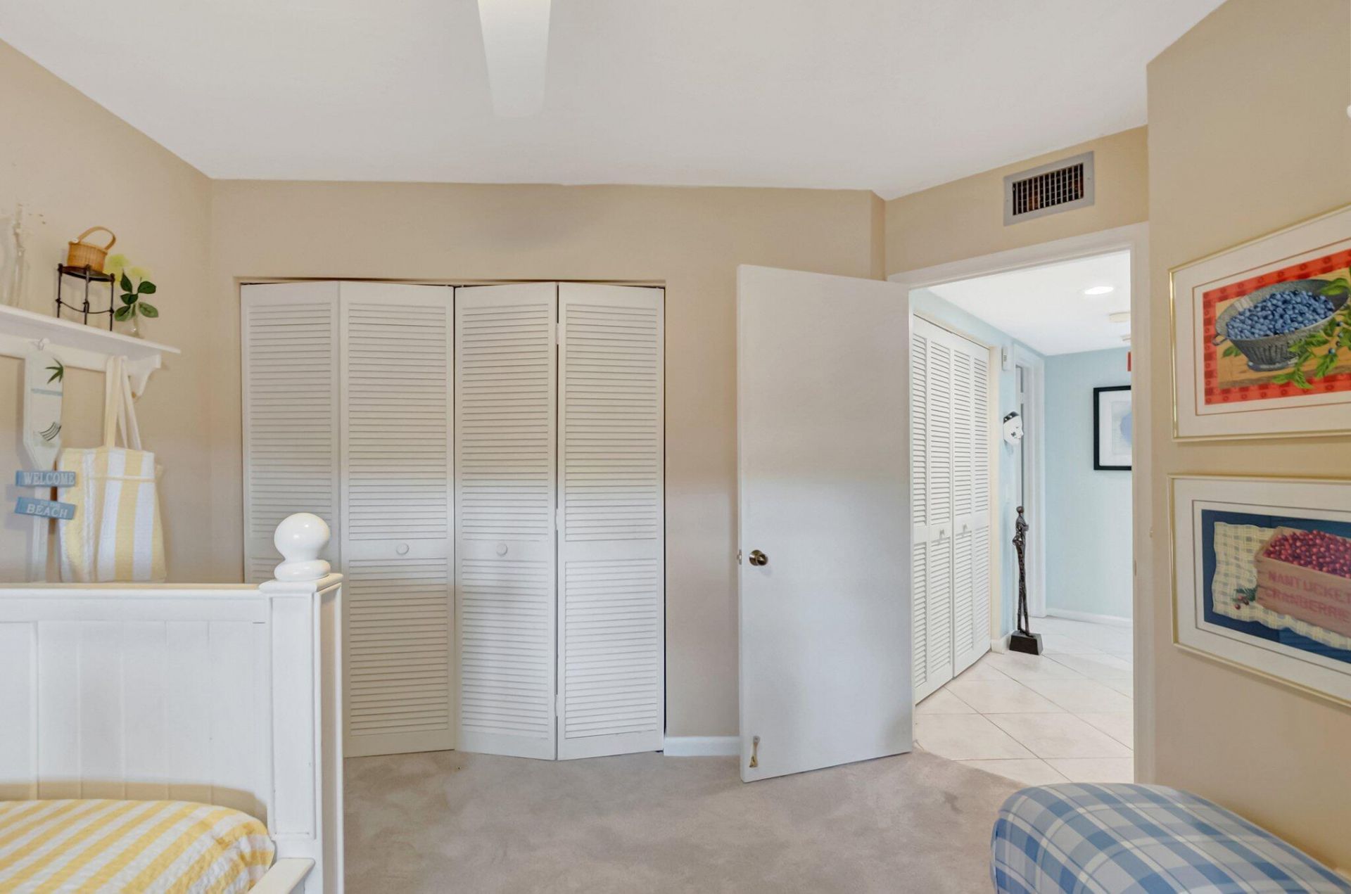 7507 La Paz Boulevard, Unit 202, Boca Raton, FL 33433 Photo