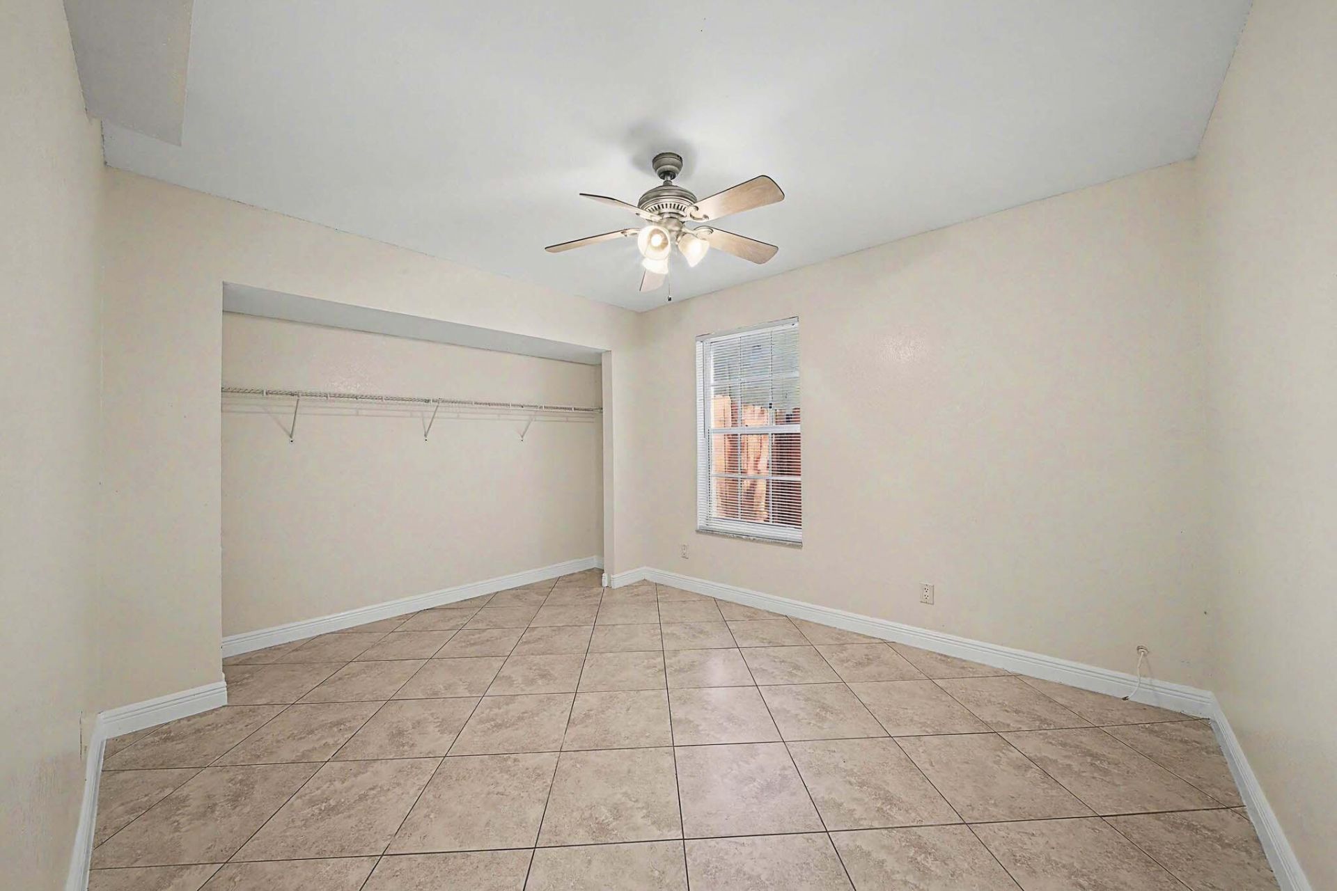 5789 Woodland Point Drive, Tamarac, FL 33319 Photo