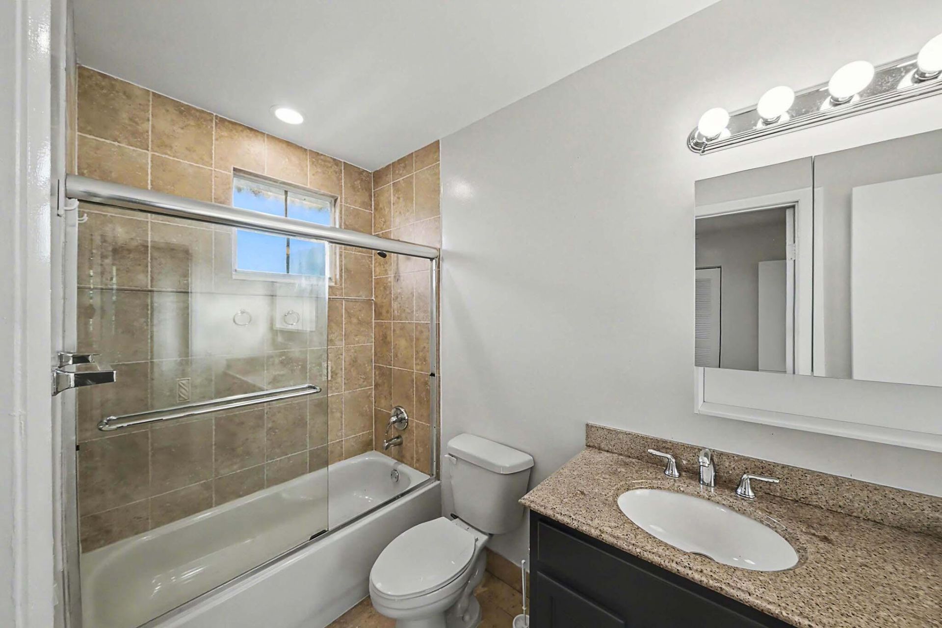 5789 Woodland Point Drive, Tamarac, FL 33319 Photo