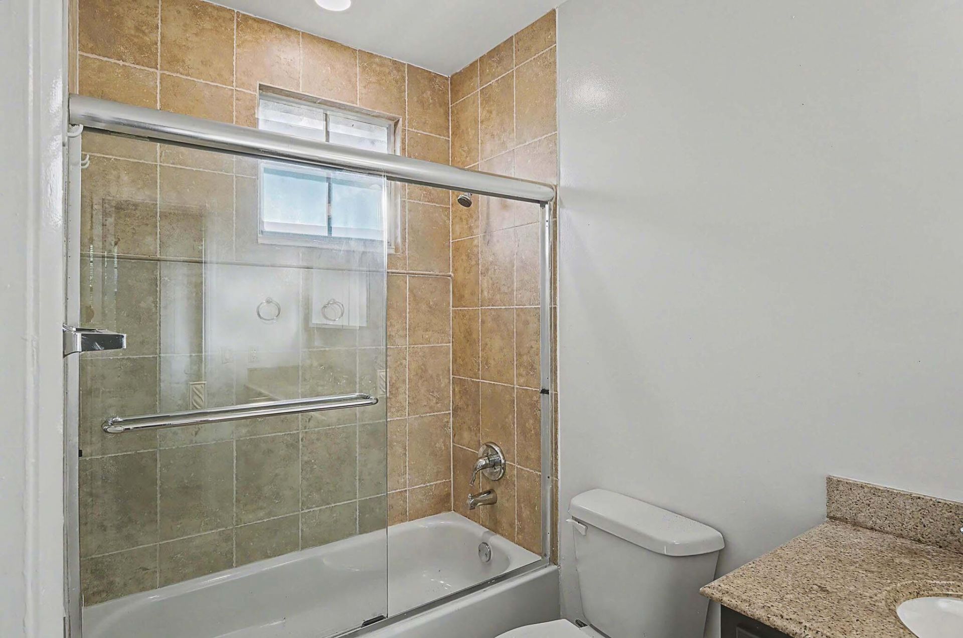 5789 Woodland Point Drive, Tamarac, FL 33319 Photo