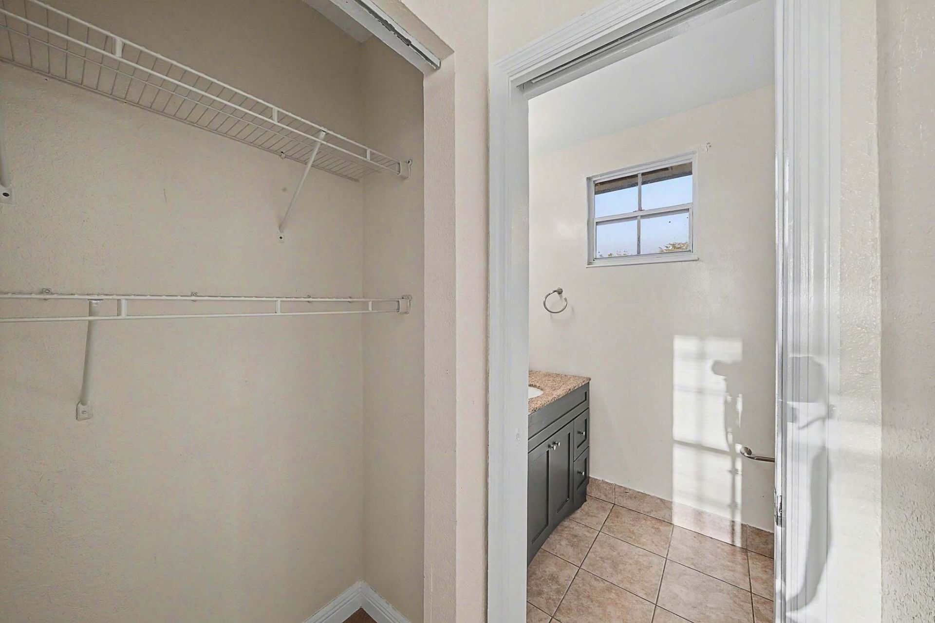 5789 Woodland Point Drive, Tamarac, FL 33319 Photo