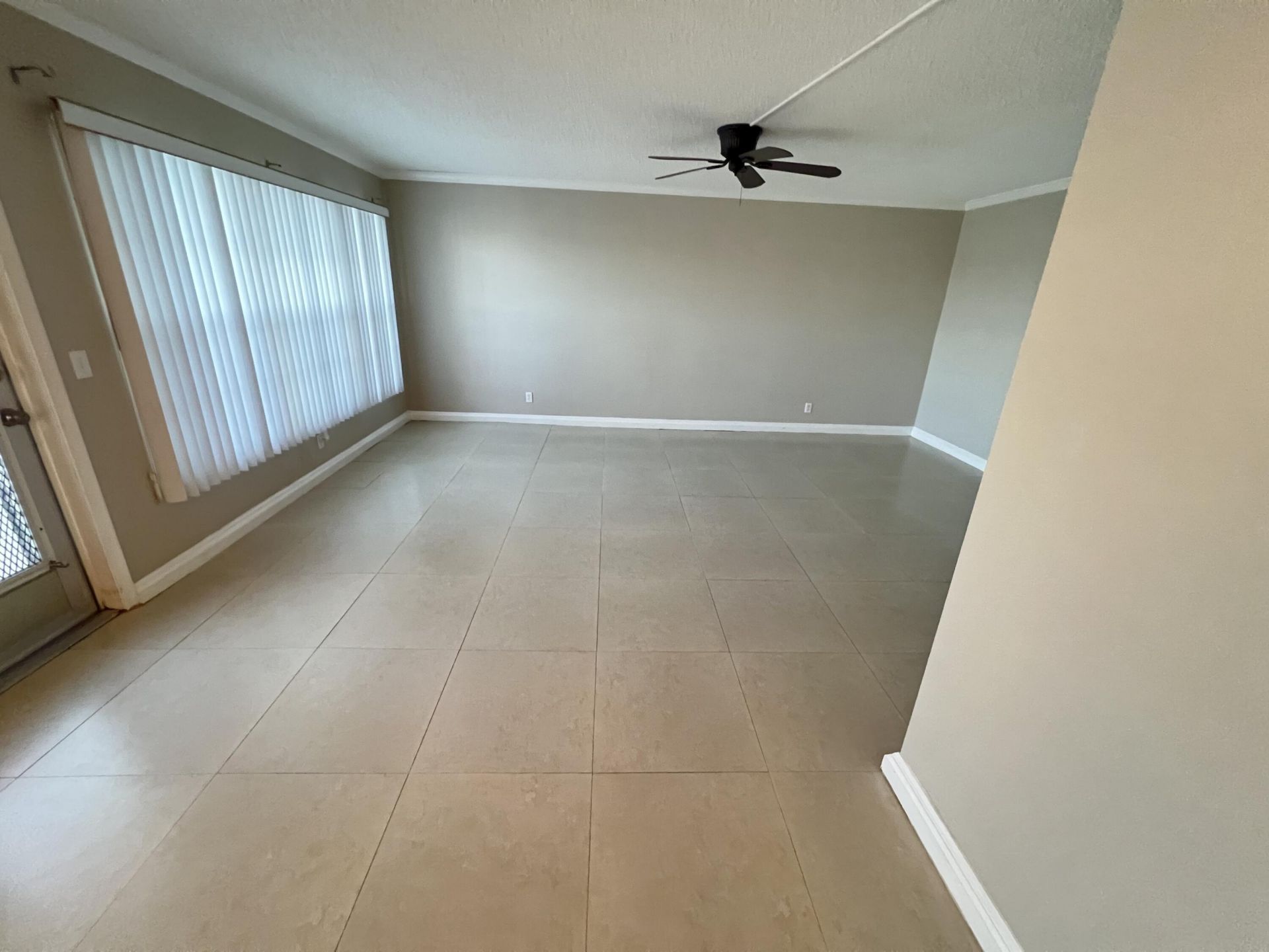 413 Greenbrier A, West Palm Beach, FL 33417 Photo