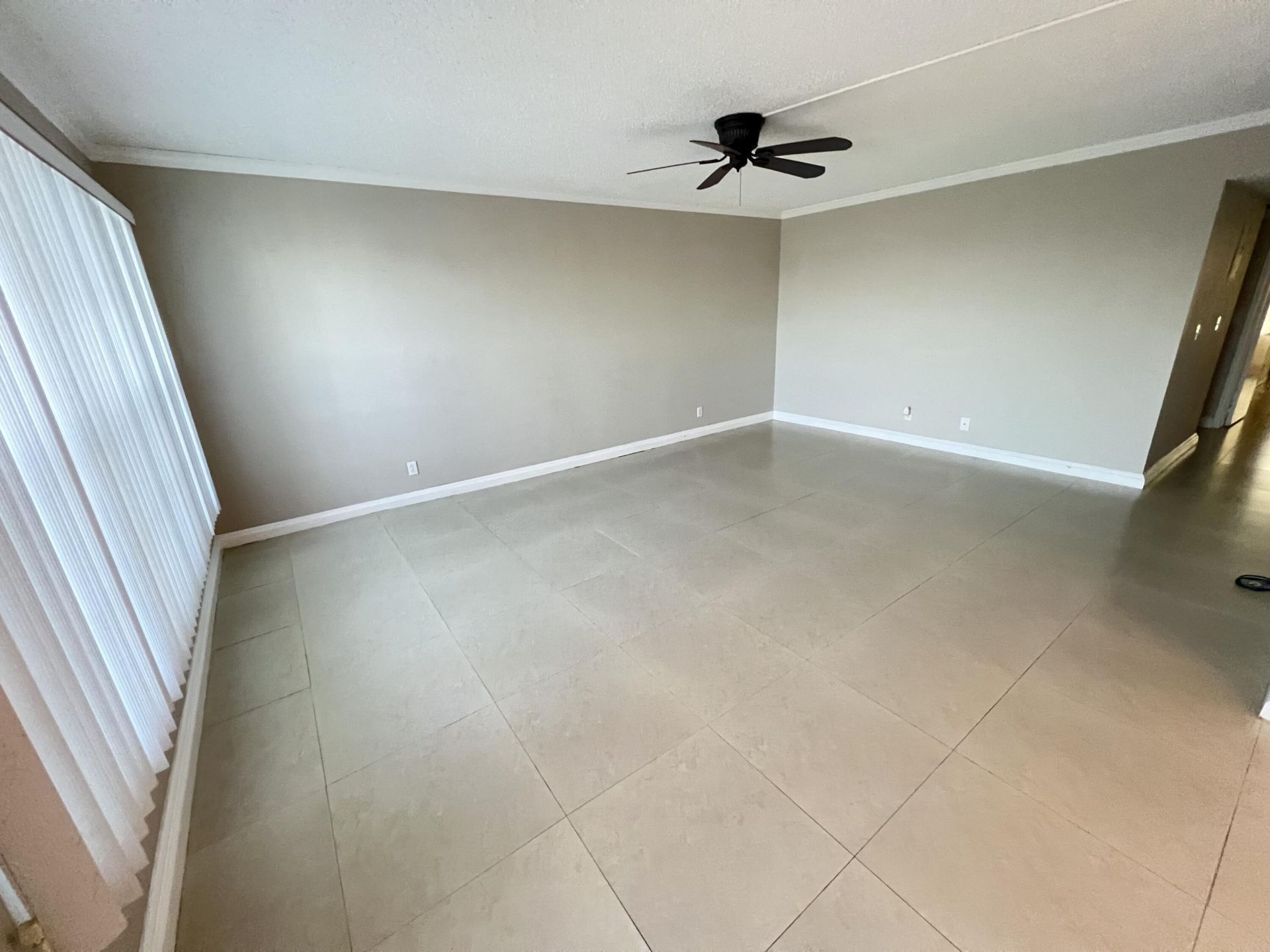 413 Greenbrier A, West Palm Beach, FL 33417 Photo