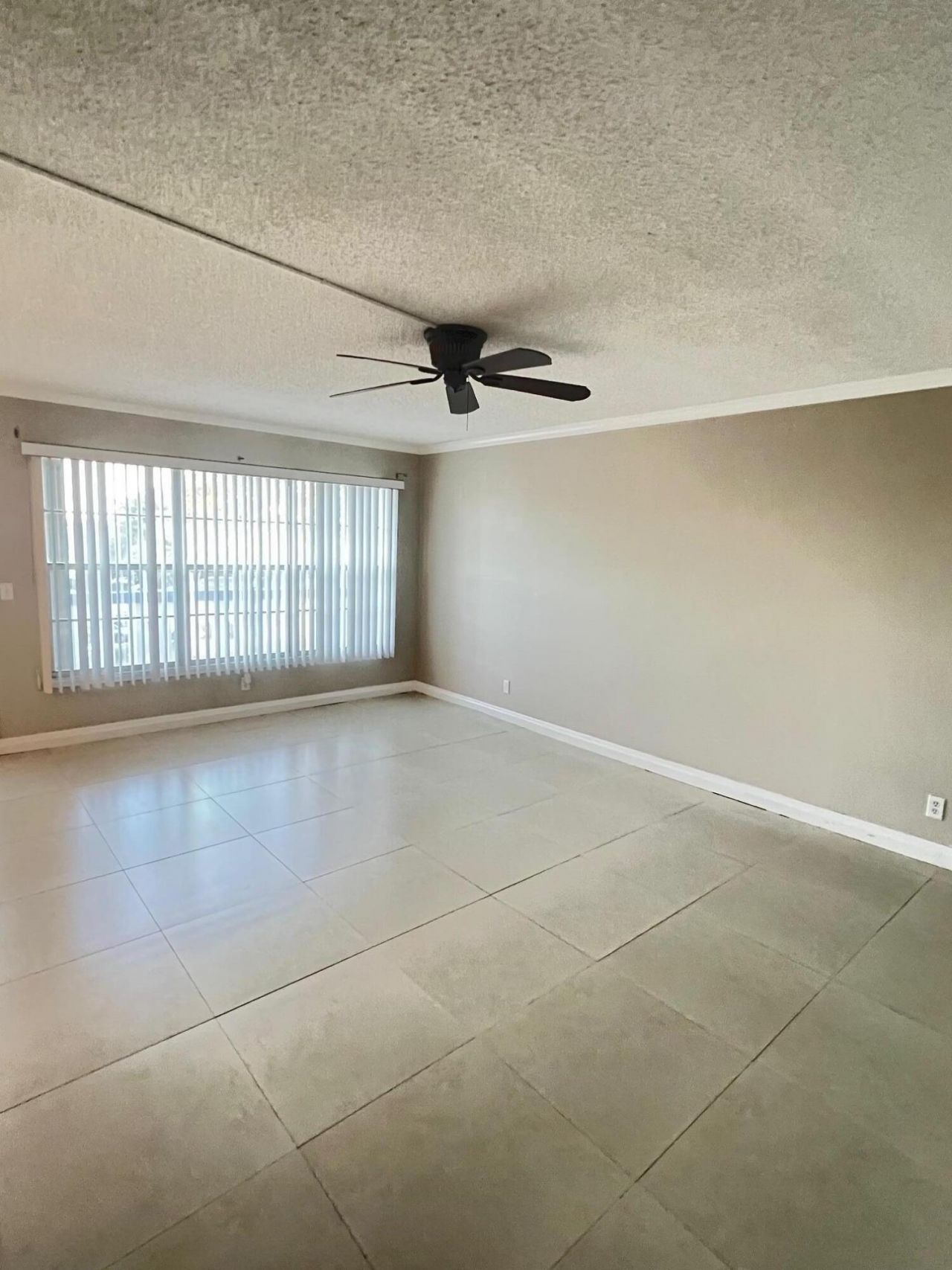 413 Greenbrier A, West Palm Beach, FL 33417 Photo