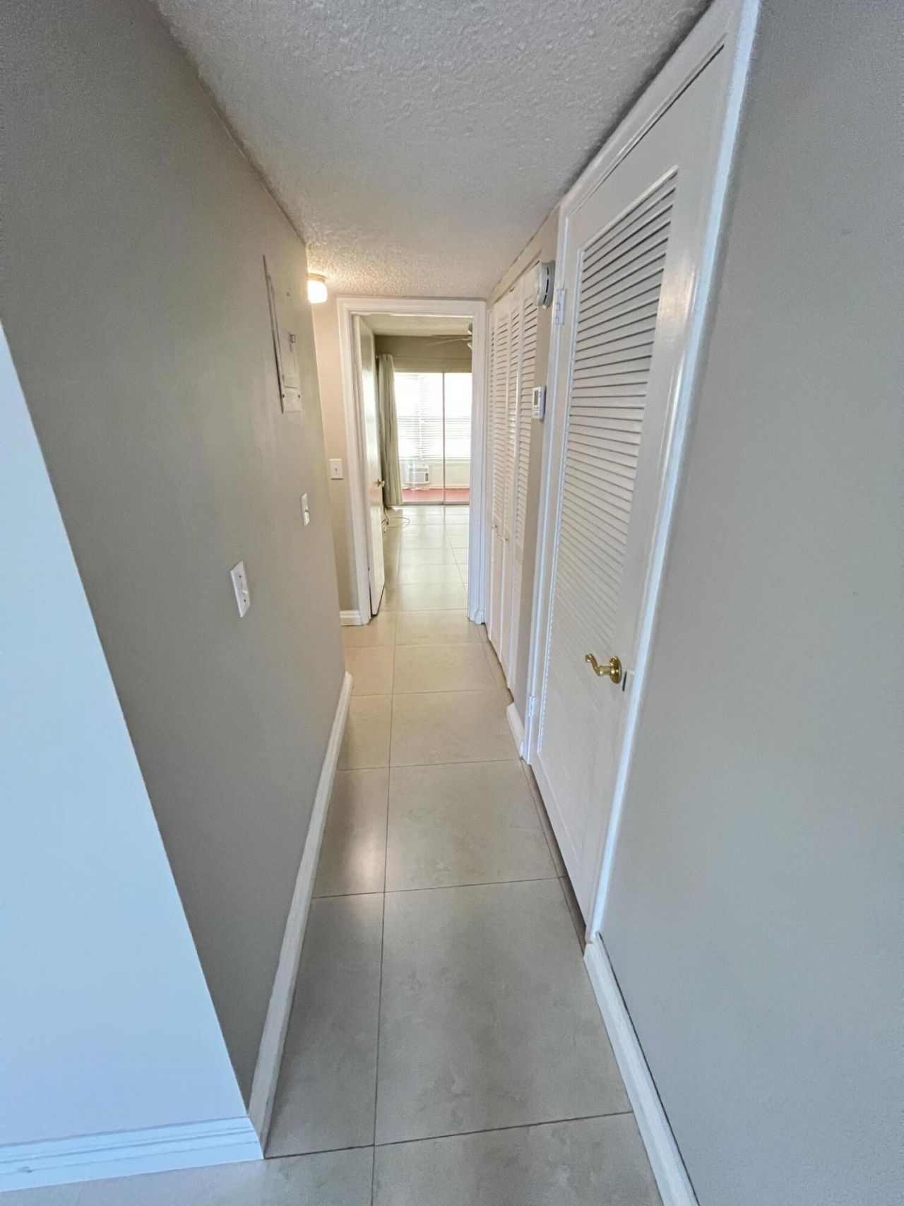 413 Greenbrier A, West Palm Beach, FL 33417 Photo