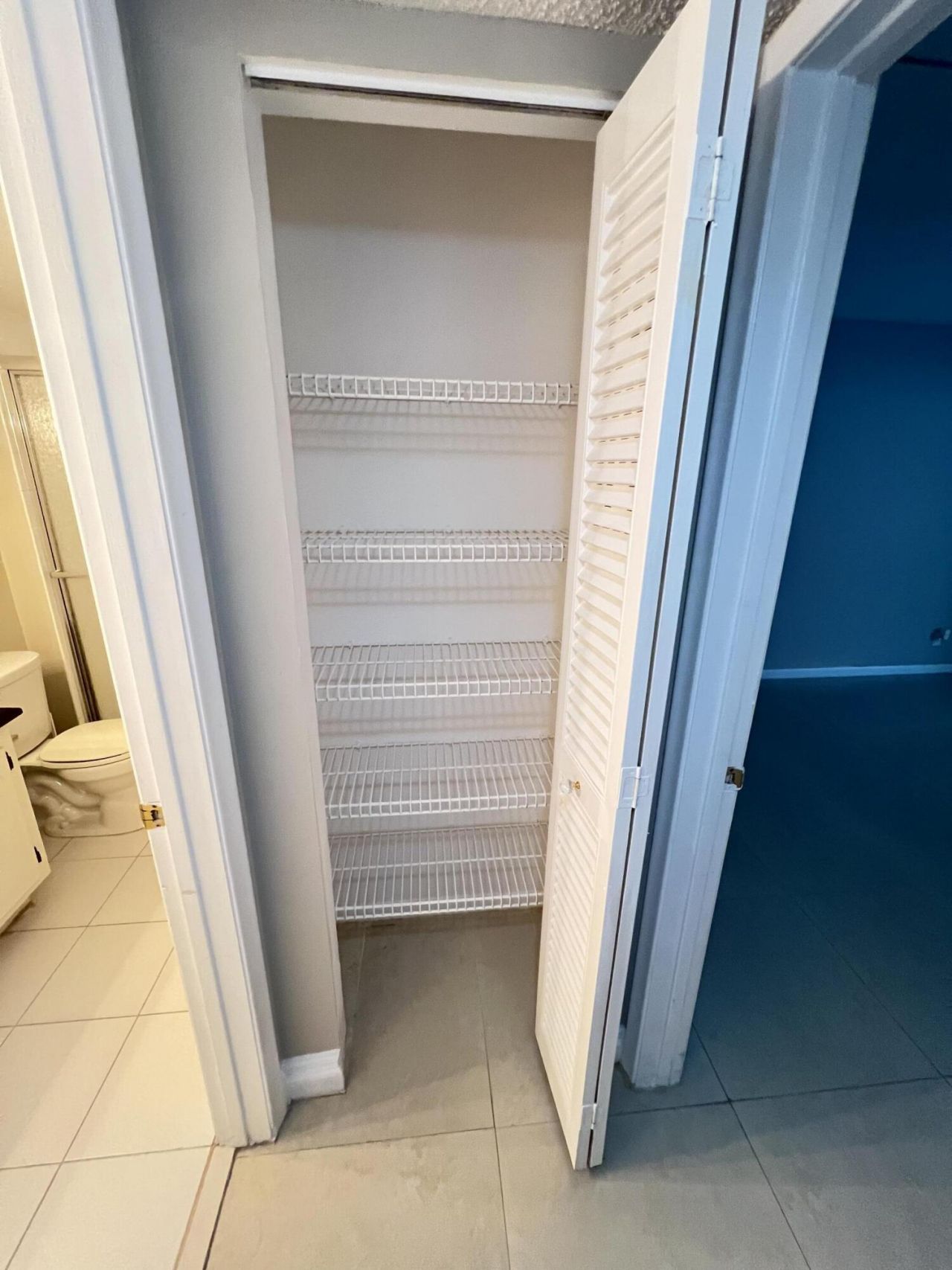 413 Greenbrier A, West Palm Beach, FL 33417 Photo