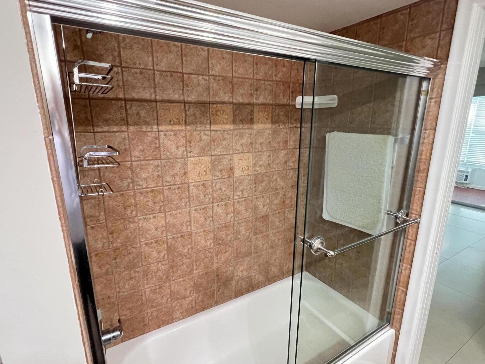 413 Greenbrier A, West Palm Beach, FL 33417 Photo