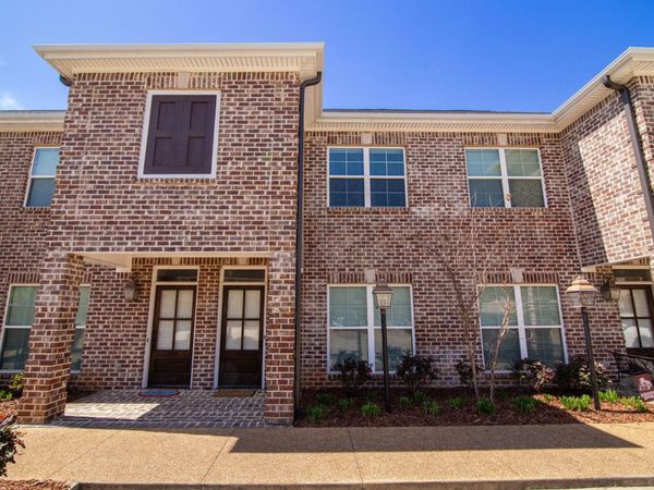 120 Guest Drive #305, Starkville, MS 39759