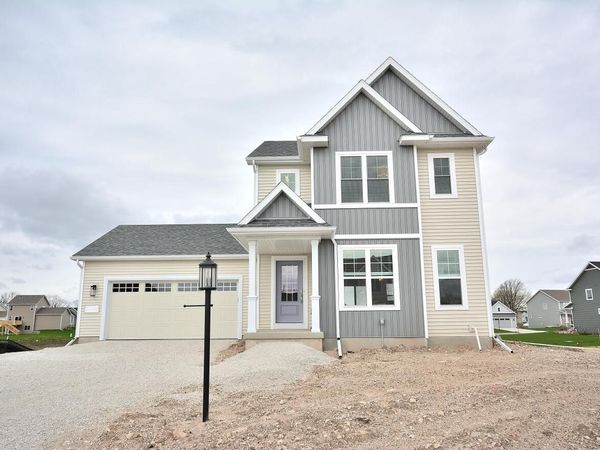 W197N5349 Lodgepole COURT, Menomonee Falls, WI 53051