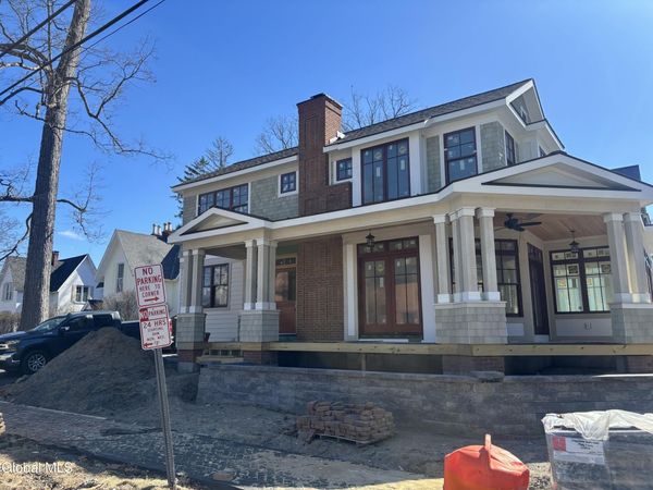 104 Regent Street, Saratoga Springs, NY 12866