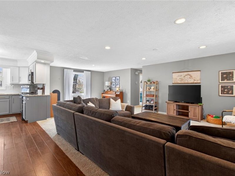 2053 Ironwood Circle NE, Massillon, OH 44646 Photo 12