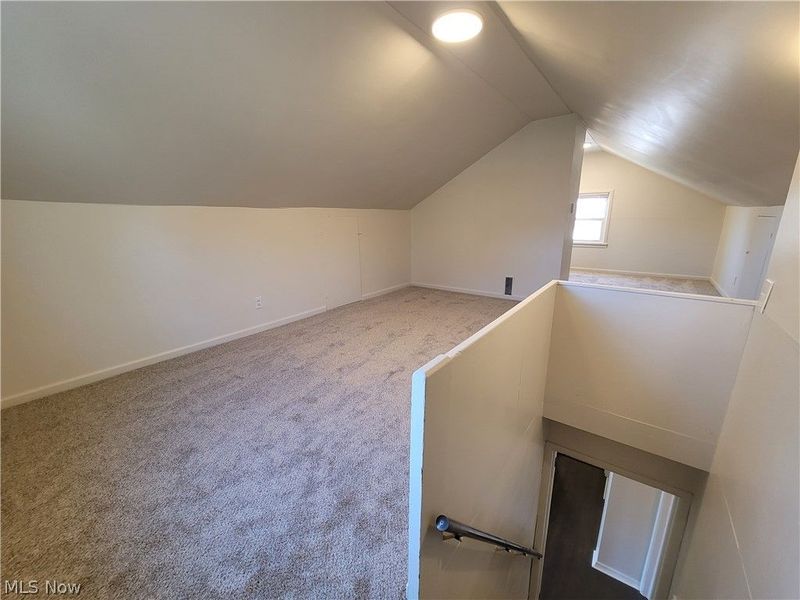 923 Russell Avenue, Akron, OH 44307 Photo 16