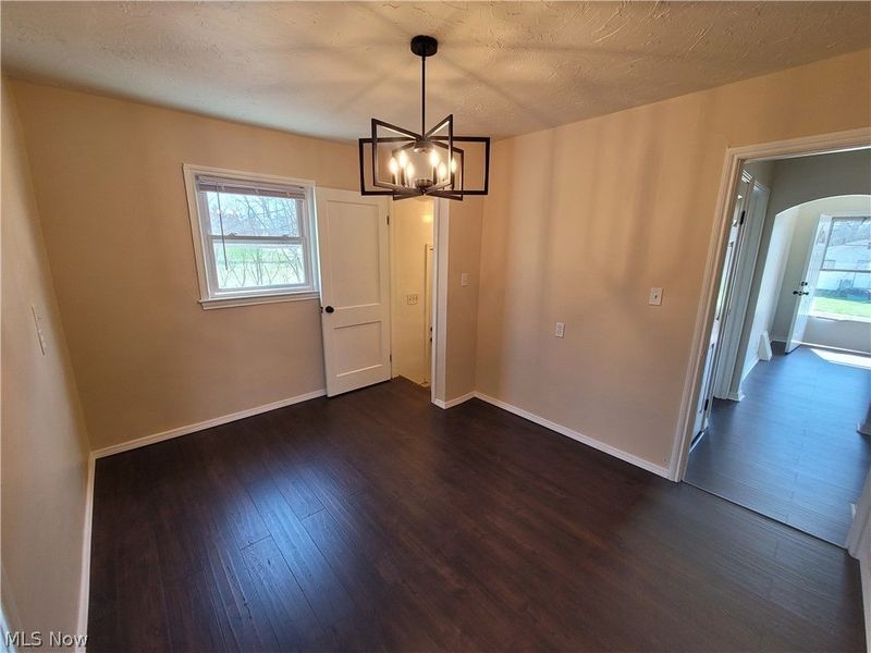 923 Russell Avenue, Akron, OH 44307 Photo 6