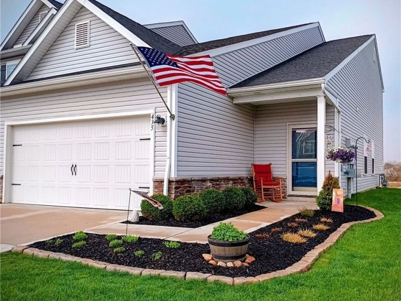 435 Honeycrisp Drive NE, Louisville, OH 44641 Photo 1