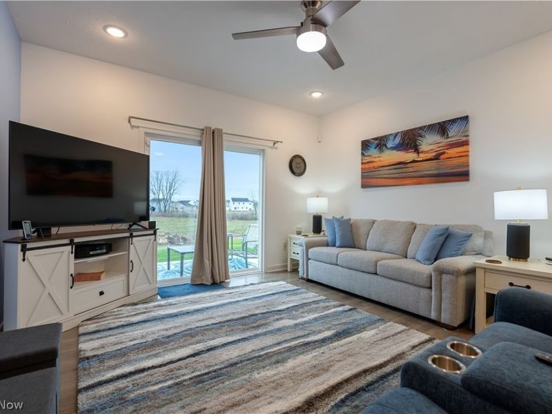 435 Honeycrisp Drive NE, Louisville, OH 44641 Photo 15