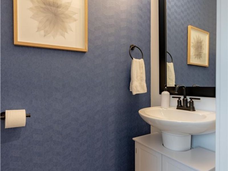 435 Honeycrisp Drive NE, Louisville, OH 44641 Photo 17