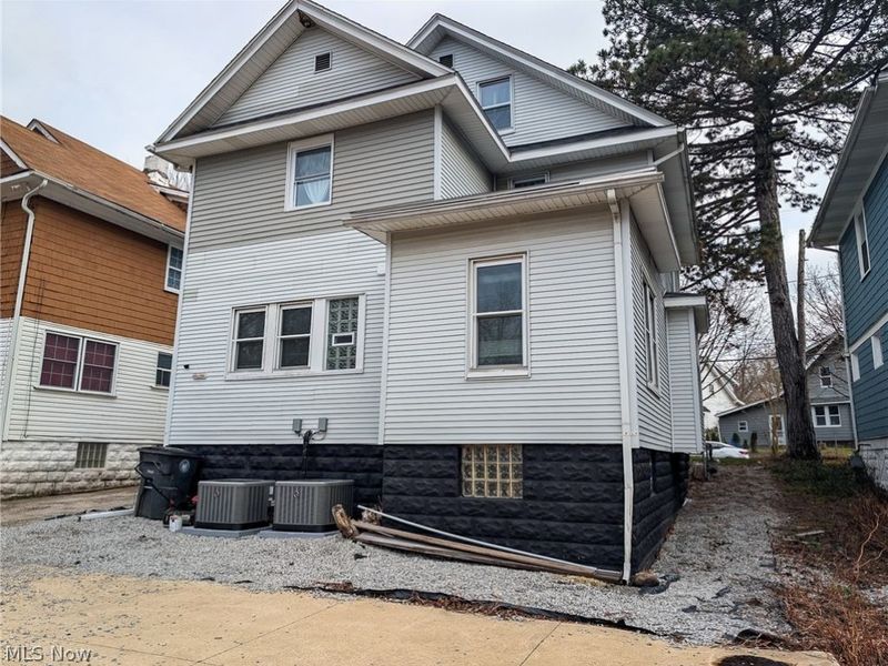 1268 Pondview Avenue, Unit A, Akron, OH 44305 Photo 19