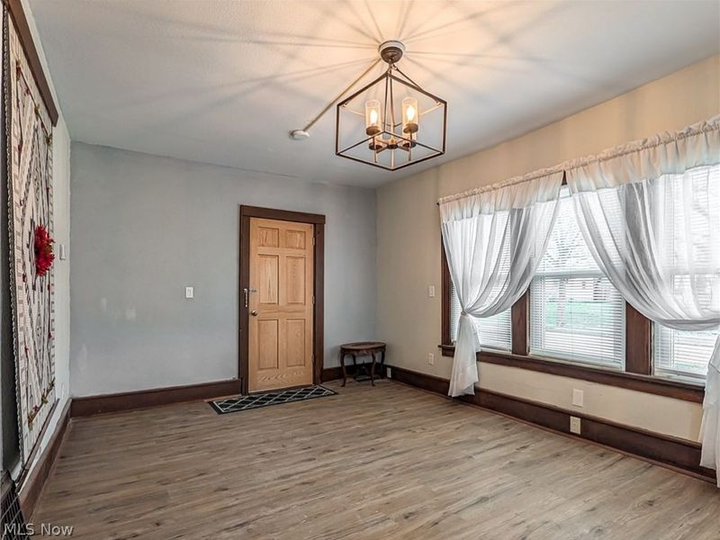 1268 Pondview Avenue, Unit A, Akron, OH 44305 Photo 5