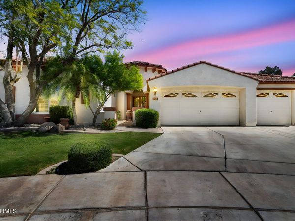 5621 N LYLE Court, Litchfield Park, AZ 85340