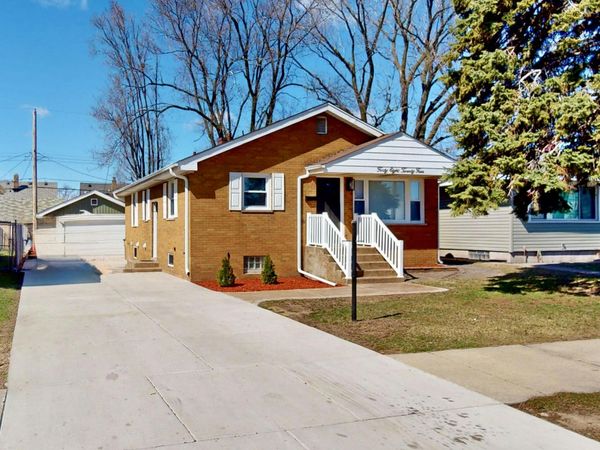4824 Parrish Avenue, East Chicago, IN 46312