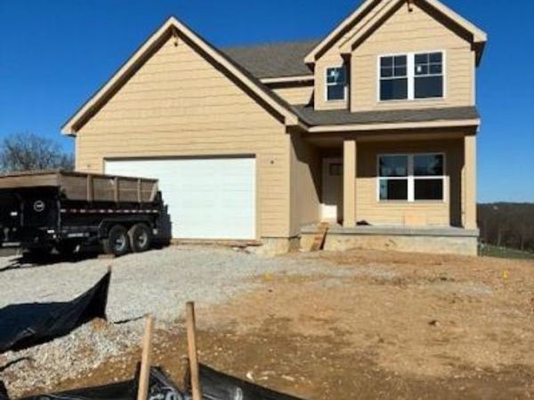 16192 Ryan Circle, Parkville, MO 64152