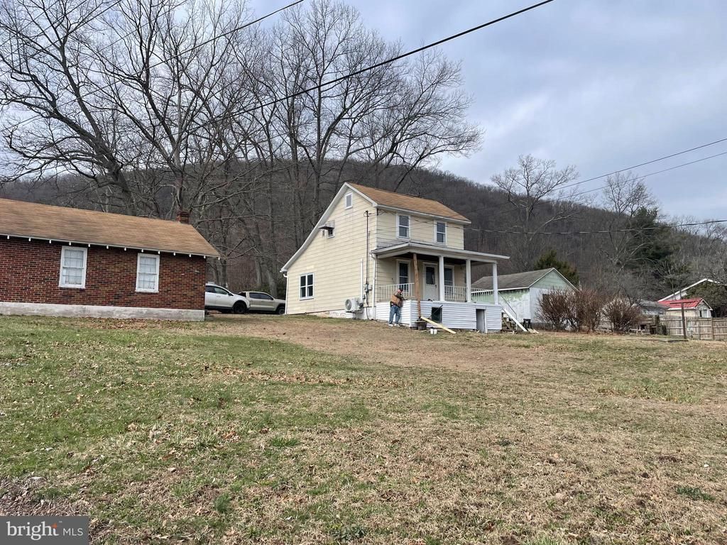197 LAVELLE ROAD , ASHLAND, PA 17921