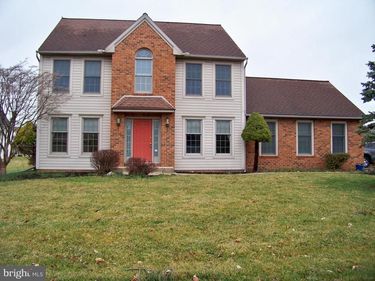 339 PORTLAND PLACE, LITITZ, PA 17543