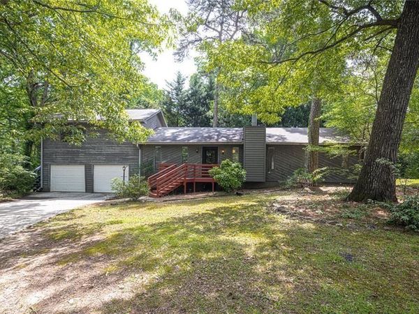 633 Iris Road, Pine Lake, GA 30072