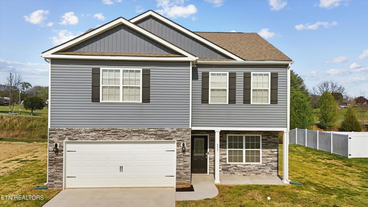 575 Smoky Valley Lane, Seymour, TN 37865 Main Photo
