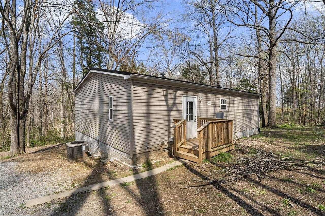 348 Sauger Trail, Scottsville, KY 42164 Main Photo