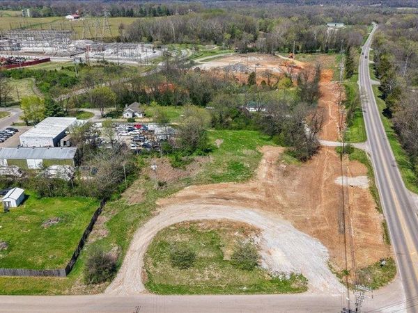 1519 Kentucky Highway 185 , Bowling Green, KY 42101