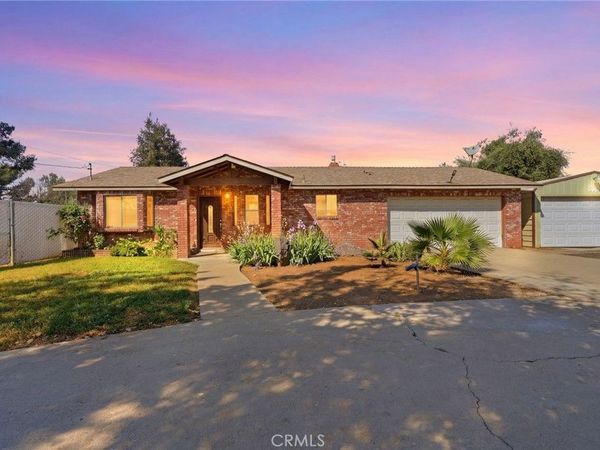 24053 Road 212, Lindsay, CA 93247