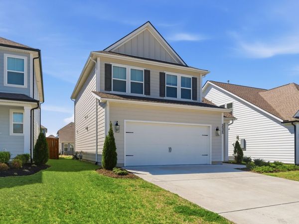 3525 Madrid Way , Murfreesboro, TN 37129