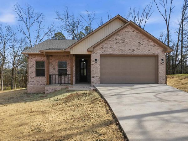 111 Diamondhead Drive, Hot Springs, AR 71913