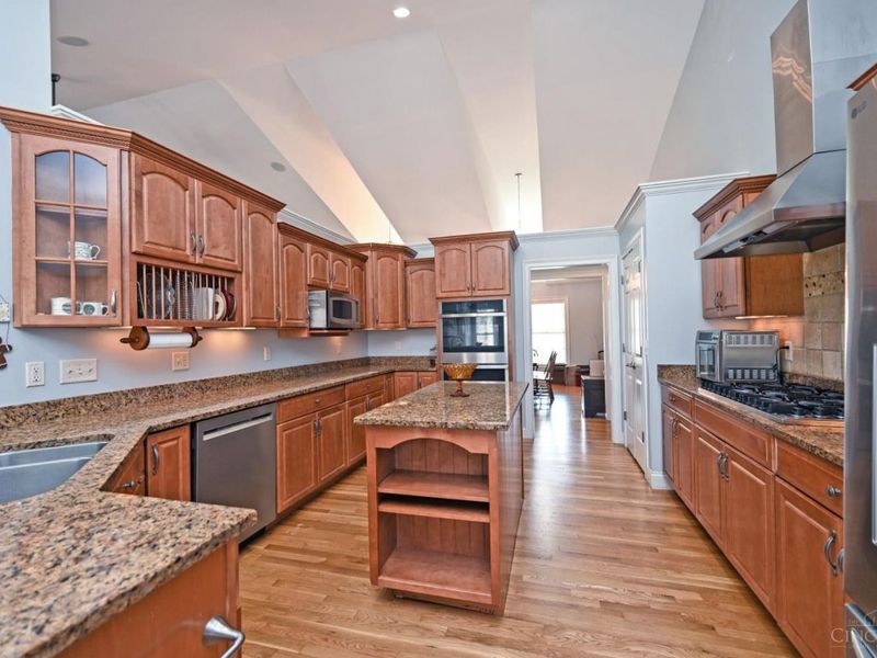 7577 Misty Woods Court, Salem Twp, OH 45152 Photo 15